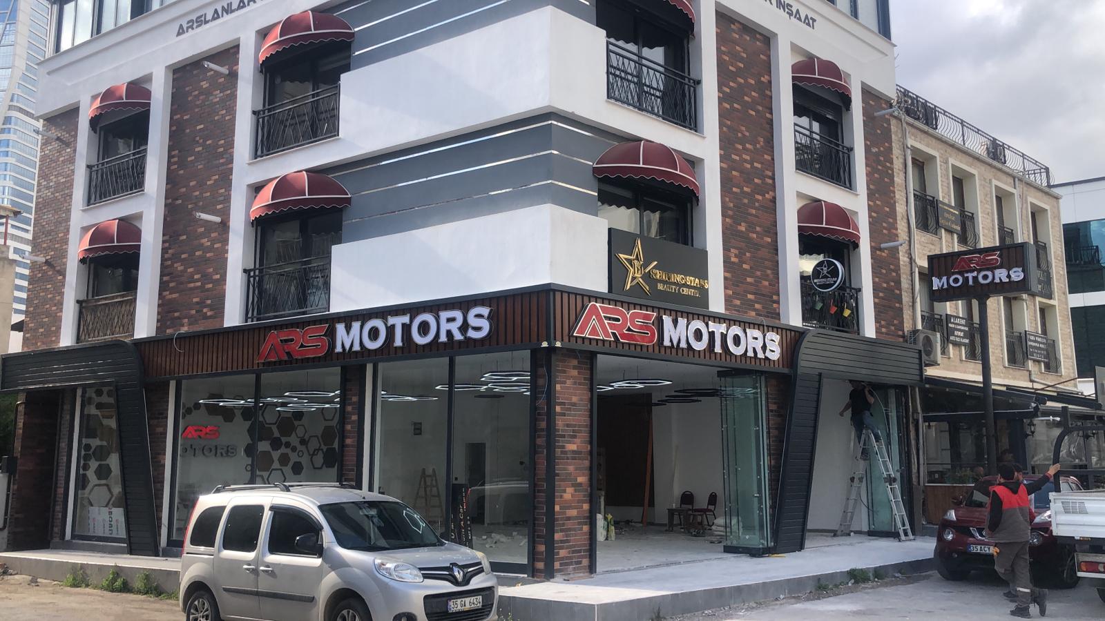 ess aar motors